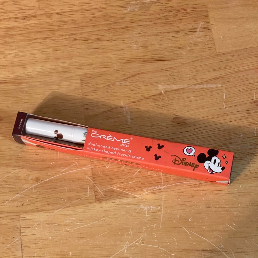 🔥 SOLD🔥The Crème Shop | Disney: Dual-Ended Eyeliner & Mickey Shaped Freckle - Picture 4 of 6